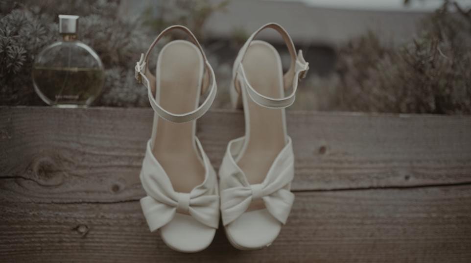 Bunkers Barn Wedding Video Shoes Bunkers Barn Wedding Video Shoes